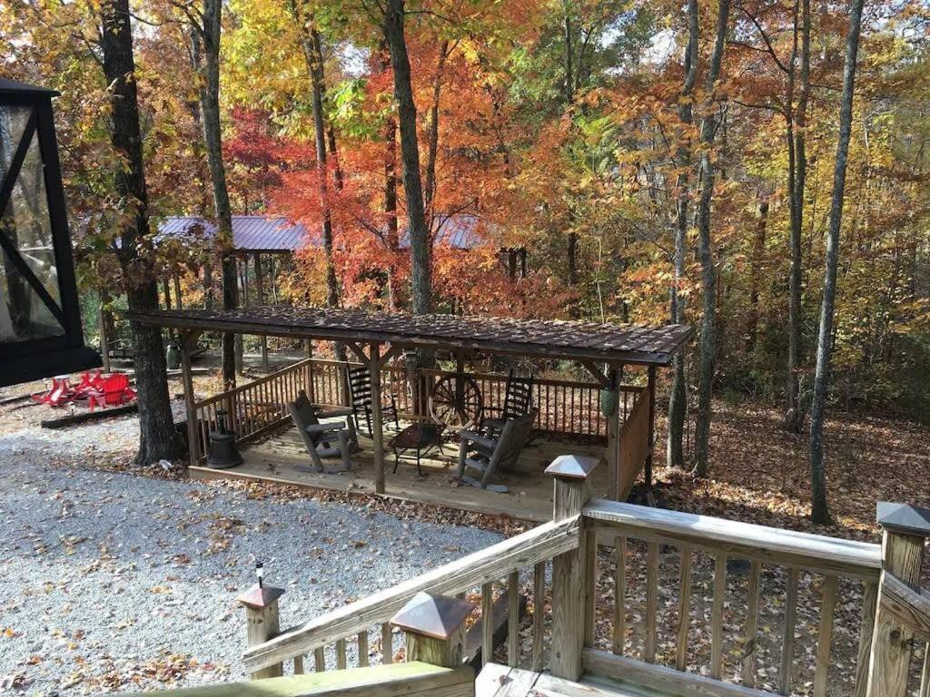 Tn State Parks Open! Hikes, Waterfalls, Firepits! Spencer Kültér fotó